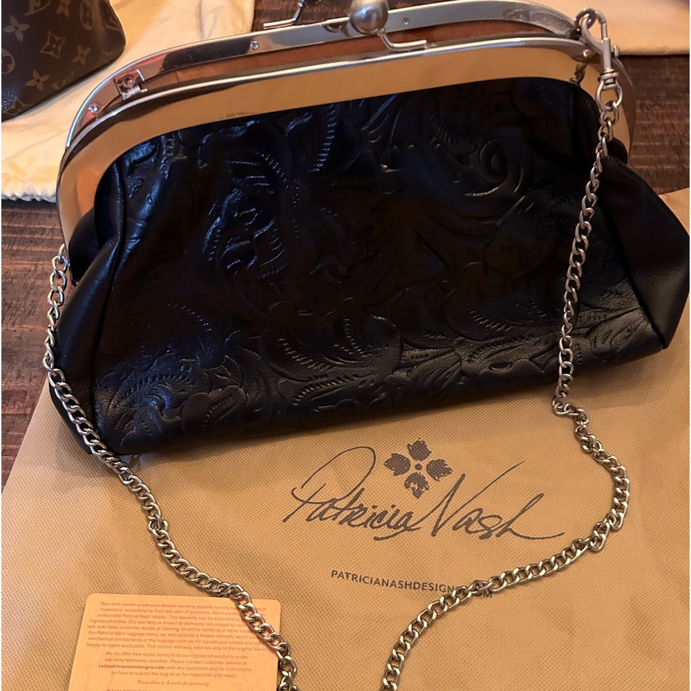 Patricia Nash small hand bag
